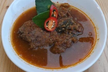 ゲーン・ハンレー（北タイ豚カレー、旧店）